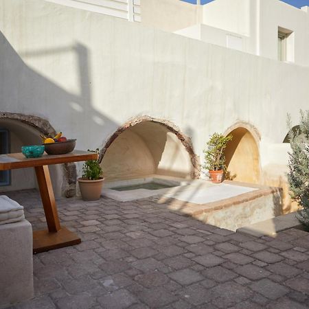 Oia'S Cellars Apartment Exterior photo