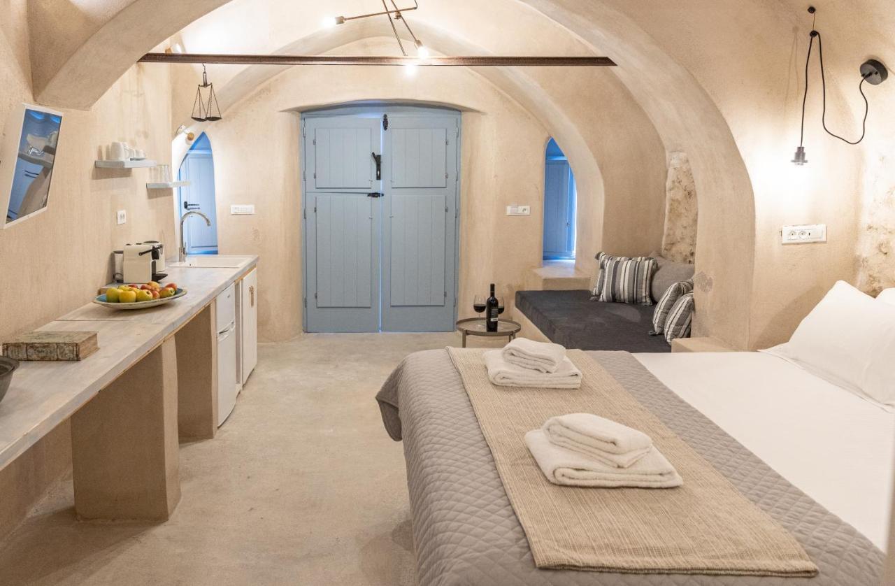 Oia'S Cellars Apartment Exterior photo