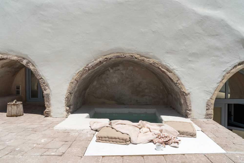 Oia'S Cellars Apartment Exterior photo
