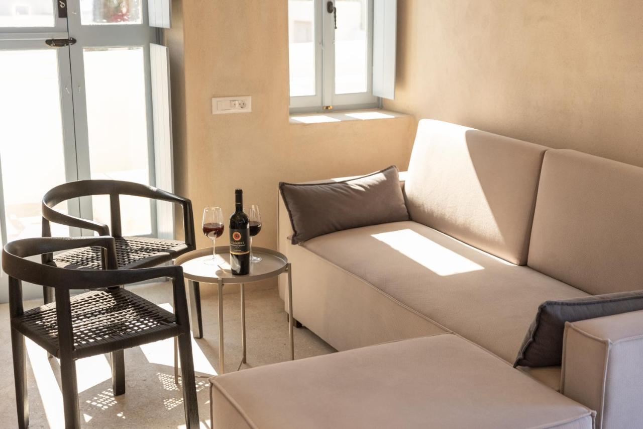 Oia'S Cellars Apartment Exterior photo