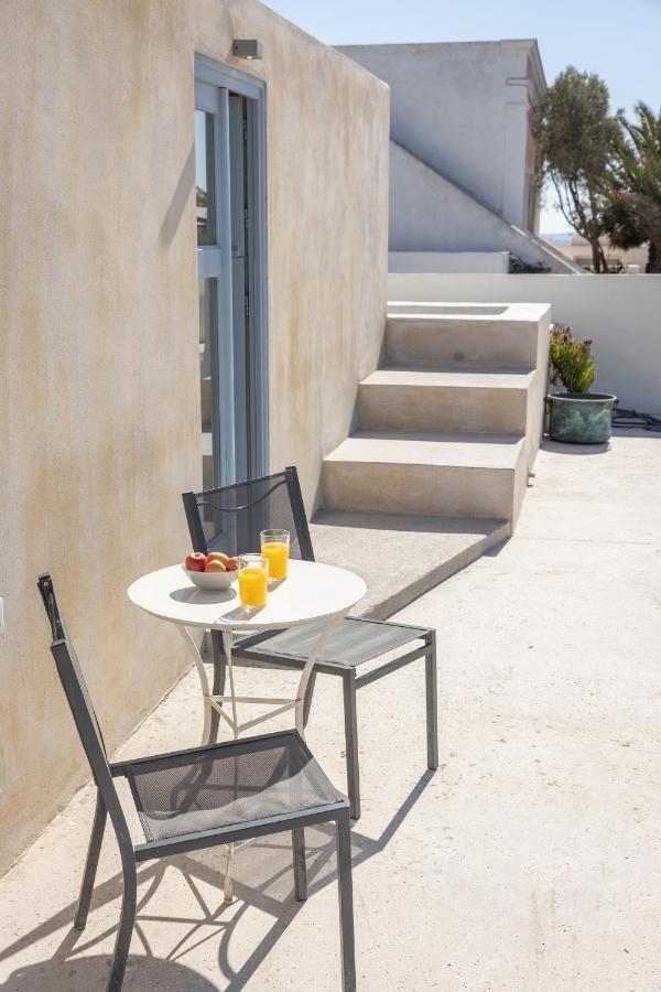 Oia'S Cellars Apartment Exterior photo